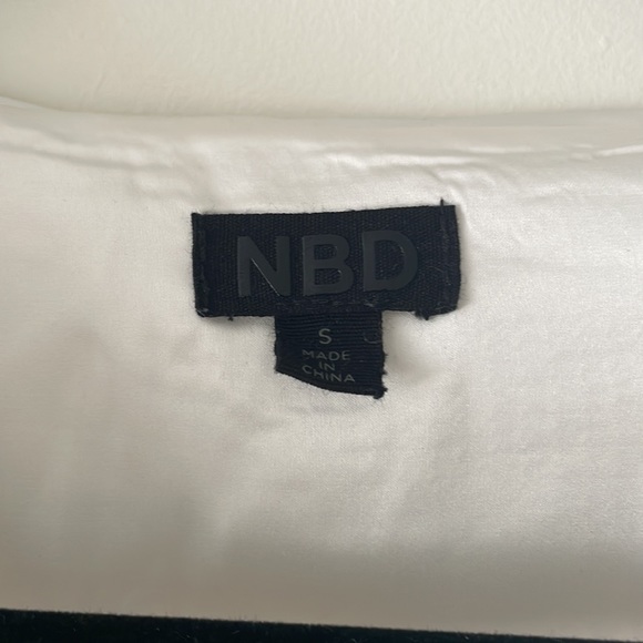 NBD Sloane Bodysuit - Picture 3 of 7